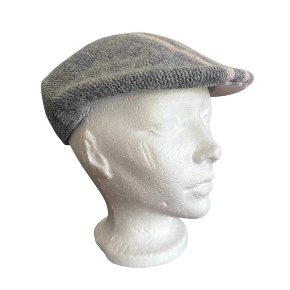 Vintage Women’s Angora Blend Newsboy Flat Cap Light Pink and Grey Y2K Hat